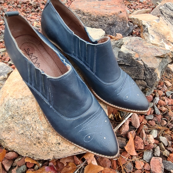 Sixty Seven Anthro Rio Grande Blue Leather Ankle Booties 39 8.5 9 Western Boots - Picture 3 of 15